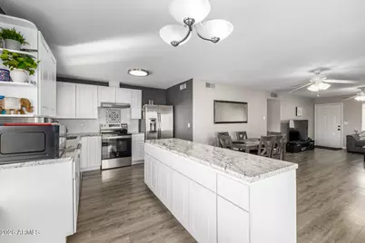 7953 W Sahuaro Drive, Peoria, AZ 85345 - Photo 10