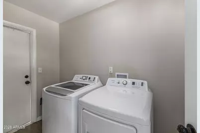 7953 W Sahuaro Drive, Peoria, AZ 85345 - Photo 24