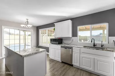 7953 W Sahuaro Drive, Peoria, AZ 85345 - Photo 6