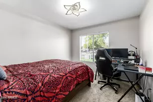 7953 W Sahuaro Dr, Peoria, AZ 85345 - Photo 18