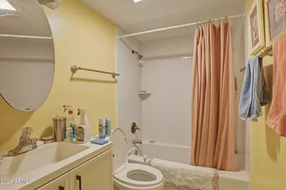 1320 E Bethany Home Road #86, Phoenix, AZ 85014 - Photo 12