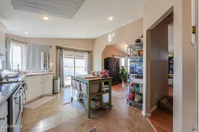 56125 W Barnes Road, Maricopa, AZ 85139 - Photo 12