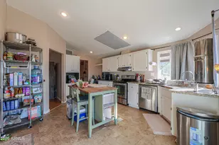 56125 W Barnes Rd, Maricopa, AZ 85139 - Photo 10