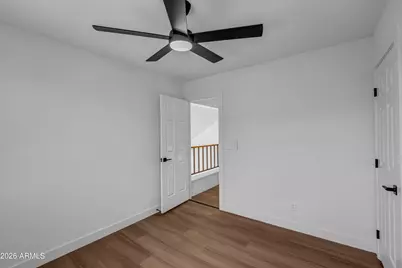 6332 W Shangri La Road, Glendale, AZ 85304 - Photo 20