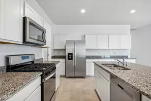 46605 W Skyline Dr, Maricopa, AZ 85139 - Photo 2