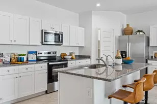 16210 N Catanzaro Dr, Maricopa, AZ 85138 - Photo 10