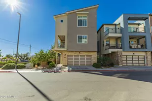 7045 W Carter Dr, Chandler, AZ 85226 - Photo 1