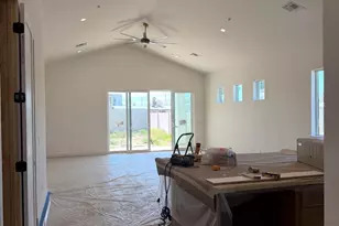 2009 E Don Carlos Ave, Tempe, AZ 85281 - Photo 2