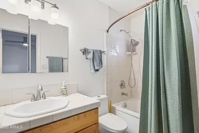 3830 E Shangri La Road, Phoenix, AZ 85028 - Photo 28