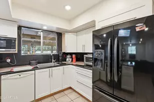 3830 E Shangri La Rd, Phoenix, AZ 85028 - Photo 20