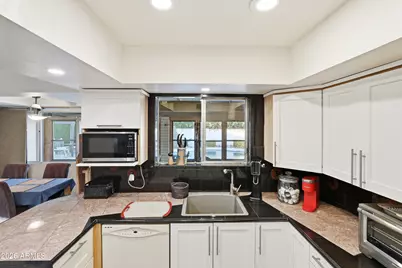 3830 E Shangri La Road, Phoenix, AZ 85028 - Photo 22