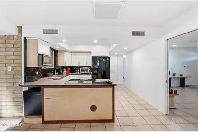 3830 E Shangri La Road, Phoenix, AZ 85028 - Photo 18