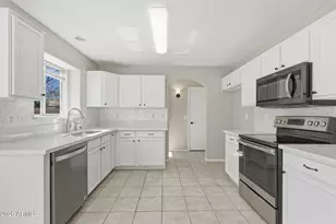 1789 E Carla Vista Dr, Gilbert, AZ 85295 - Photo 10