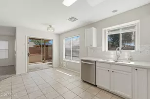 1789 E Carla Vista Dr, Gilbert, AZ 85295 - Photo 12