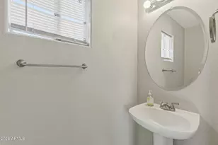 1789 E Carla Vista Dr, Gilbert, AZ 85295 - Photo 14