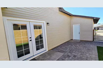 4220 W Palo Verde Drive, Phoenix, AZ 85019 - Photo 4