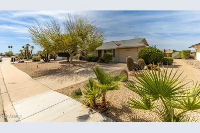 19214 N 133rd Avenue, Sun City West, AZ 85375 - Photo 2