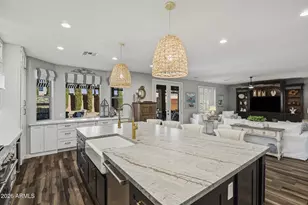 3228 W Caravaggio Ln, Phoenix, AZ 85086 - Photo 12
