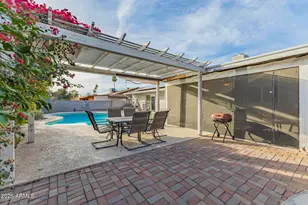 3201 W Acoma Dr, Phoenix, AZ 85053 - Photo 30
