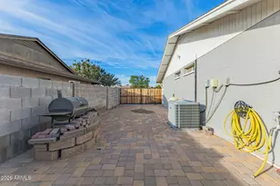 3201 W Acoma Dr, Phoenix, AZ 85053 - Photo 40