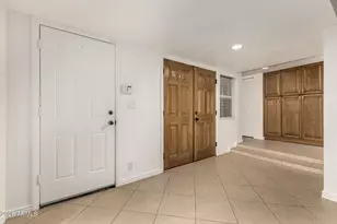 409 E Port Au Prince Ln, Phoenix, AZ 85022 - Photo 4