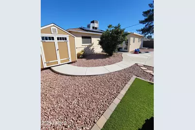 900 N California Street, Chandler, AZ 85225 - Photo 32