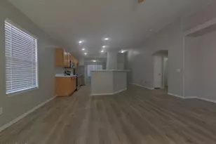 17271 W Ashley Dr, Goodyear, AZ 85338 - Photo 4