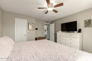 1649 W Loma Ln, Phoenix, AZ 85021 - Photo 16