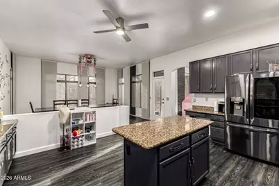 11224 S Fiesta Court, Goodyear, AZ 85338 - Photo 10