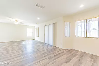 16456 N 137th Drive, Surprise, AZ 85374 - Photo 18