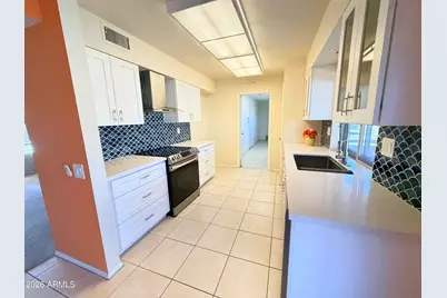 16813 N Orchard Hills Drive, Sun City, AZ 85351 - Photo 8