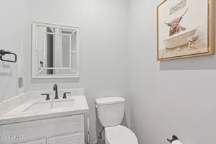 11 E Cavalry Dr, Phoenix, AZ 85086 - Photo 32