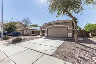 12579 W Clarendon Ave, Avondale, AZ 85392 - Photo 2