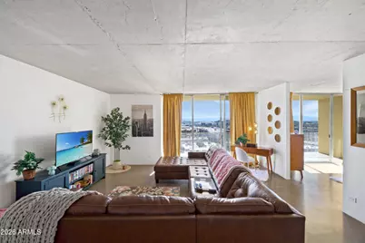 207 W Clarendon Avenue #12A, Phoenix, AZ 85013 - Photo 2
