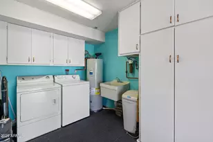 10457 W Campana Dr, Sun City, AZ 85351 - Photo 42