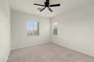 3724 E Robin Ln, Phoenix, AZ 85050 - Photo 20