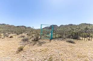 1342 S Datura Dr, Queen Valley, AZ 85118 - Photo 22