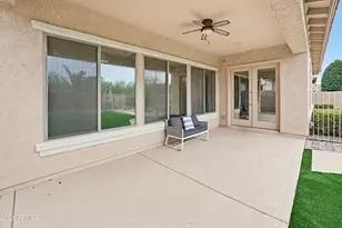 1735 W Aloe Vera Dr, Phoenix, AZ 85085 - Photo 32