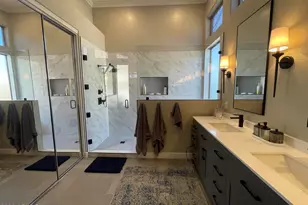 4824 E Hashknife Rd, Phoenix, AZ 85054 - Photo 8