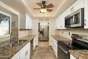 902 E Wagoner Rd, Phoenix, AZ 85022 - Photo 6