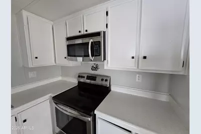 918 S Evangeline Avenue, Mesa, AZ 85208 - Photo 2