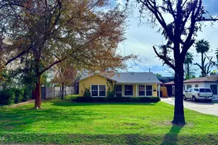 1011 E Medlock Dr, Phoenix, AZ 85014 - Photo 1