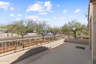 3102 W Donatello Dr, Phoenix, AZ 85086 - Photo 4