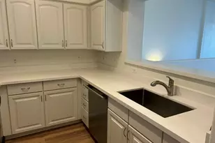 425 W Rio Salado Pkwy, Tempe, AZ 85281 - Photo 8