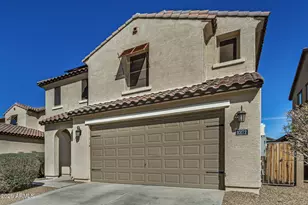 10172 W Carlota Ln, Peoria, AZ 85383 - Photo 2