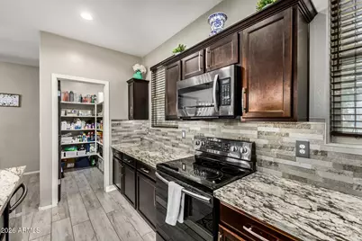 10172 W Carlota Lane, Peoria, AZ 85383 - Photo 10