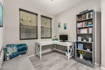 10172 W Carlota Lane, Peoria, AZ 85383 - Photo 18