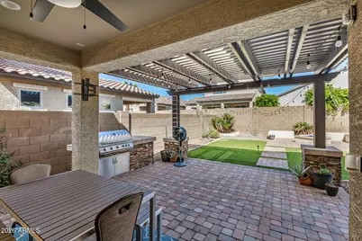 10172 W Carlota Lane, Peoria, AZ 85383 - Photo 38