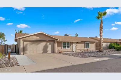 11211 S Bannock Street, Phoenix, AZ 85044 - Photo 2