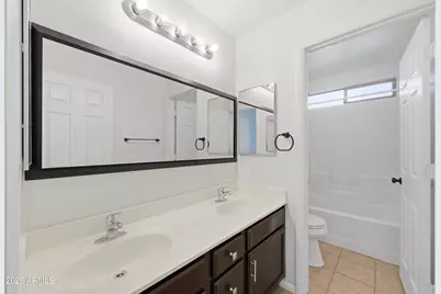 8124 S 6th Avenue, Phoenix, AZ 85041 - Photo 30